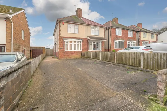 Mount Pleasant, Kingswinford, DY6 9ST, photo 1