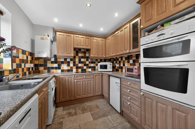 Photo 3 — Gorrell Close, Tingewick, Buckingham