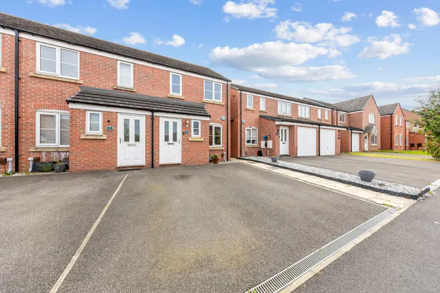 Thornton Drive, Newton-Le-Willows, Newton-Le-Willows, WA12 9AP, photo 1