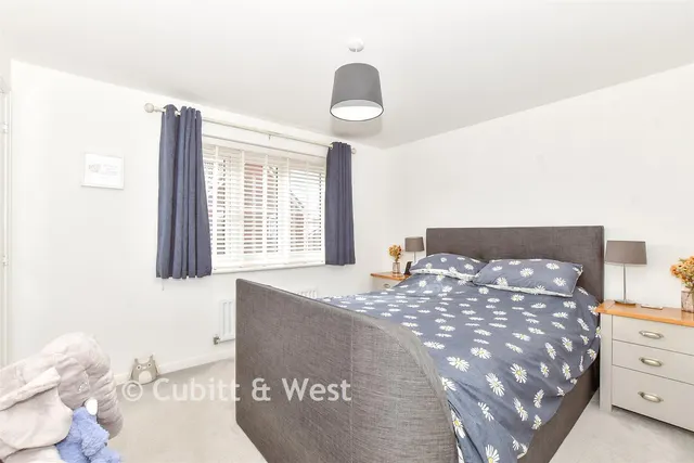 Linseed Way, Yapton, BN18, photo 3