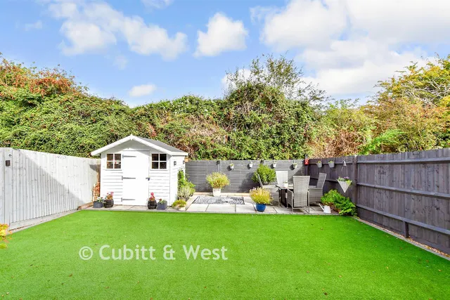 Linseed Way, Yapton, BN18, photo 2
