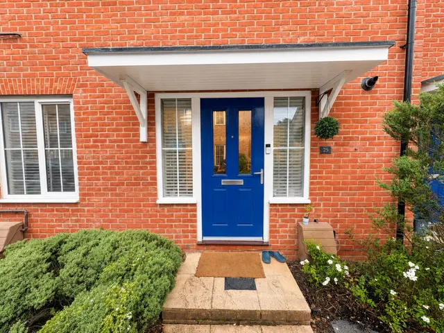 Foundry Drive, Buckingham, Buckingham, MK18 1WX, photo 1