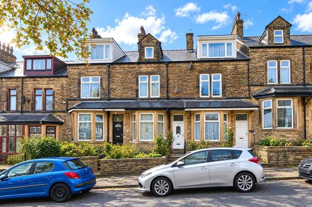 Duckworth Terrace, BD9, photo 1
