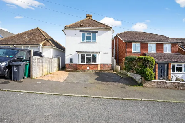 Seaview Road, Woodingdean, Brighton, photo 1
