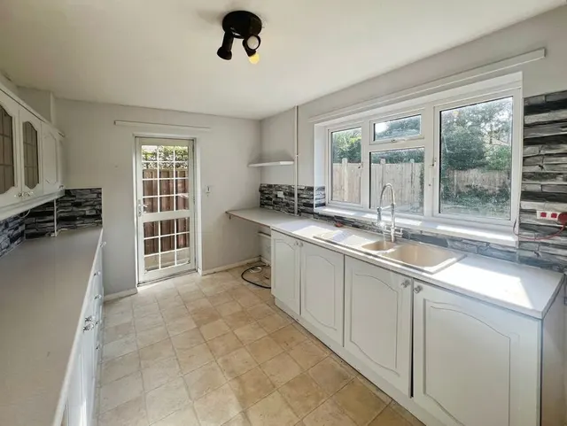Photo 2 — Oxenden Park Drive, Herne Bay, Kent, CT6