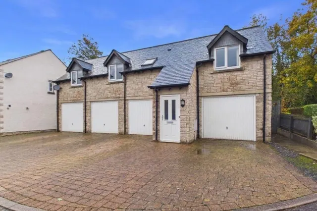 Kirkstone Close, Kendal, LA9, photo 1