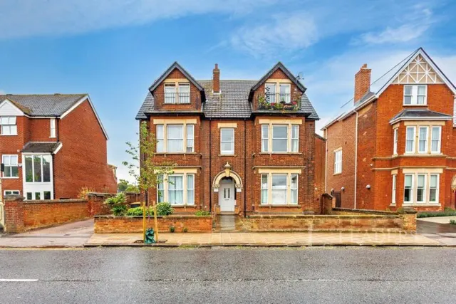 Shakespeare Road, Bedford, MK40, photo 1