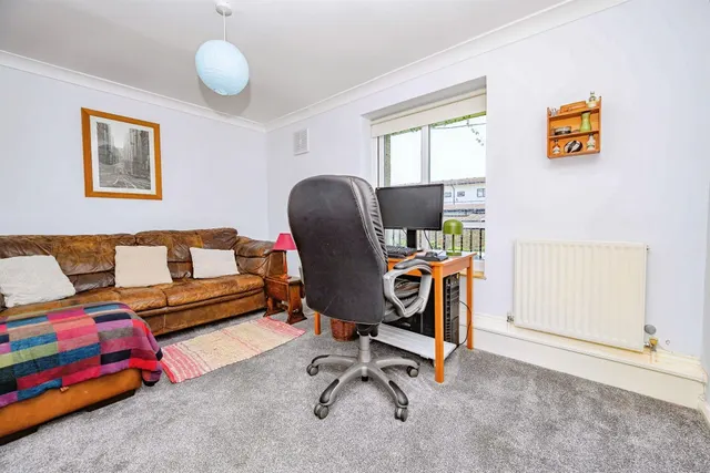 Everest Way, Hemel Hempstead, HP2, photo 3