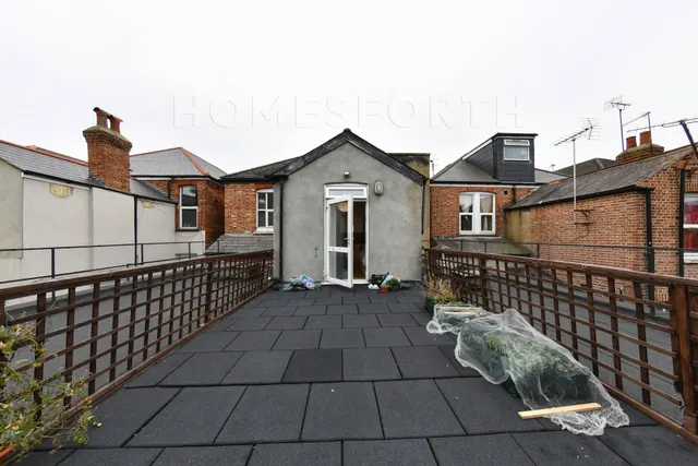 Manstone Road, Cricklewood, NW2, photo 3