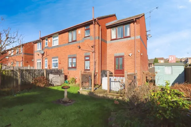 Photo 2 — Broad Bridge Close, Kiveton Park, Sheffield, South Yorkshire, S26