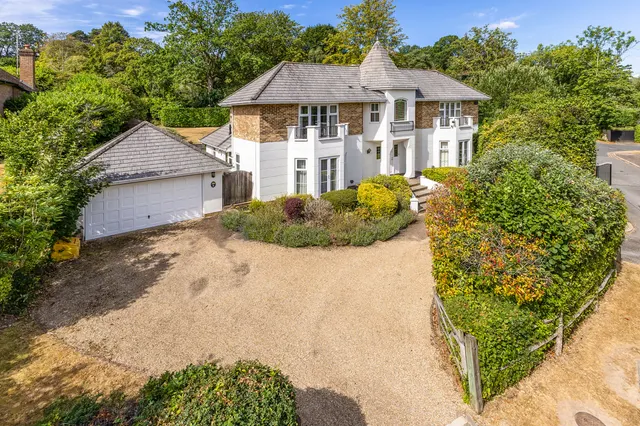Brassey Hill, Oxted, RH8, photo 1