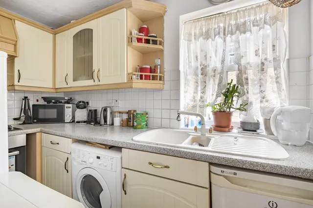 Photo 2 — Woods Road, Peckham, London, SE15