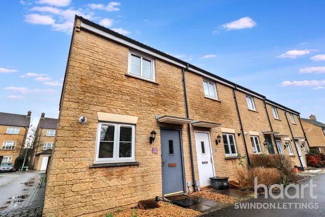 Calne, SN11, photo 1