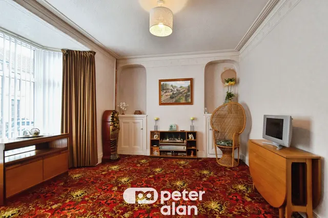 Russell Terrace, Merthyr Tydfil, CF47, photo 2