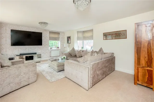 Shepherds Walk, Honeybourne, WR11, photo 3