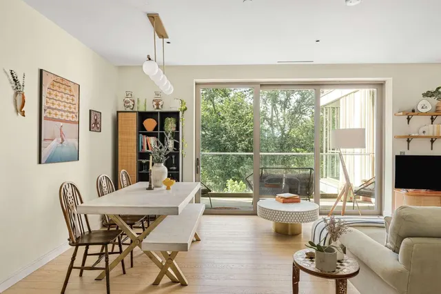 Downs Road, London, E5, photo 1