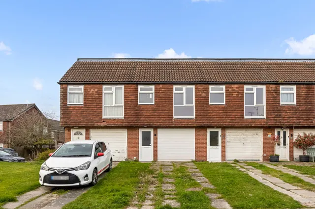 Challoners, Horsted Keynes, RH17, photo 1