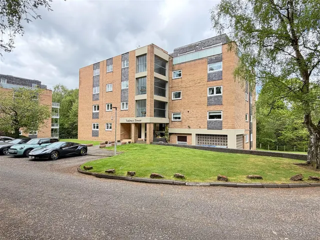 Regents Gate, Bothwell, South Lanarkshire, G71 8FD, photo 1