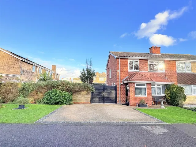 Nursery Lane, Stubbington, Fareham, photo 1