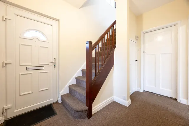 Gidlow Lane, Wigan, WN6, photo 2