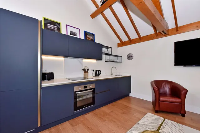 Photo 3 — Beech House, 27 Little Marlow Road, Marlow, Buckinghamshire, SL7 1HA