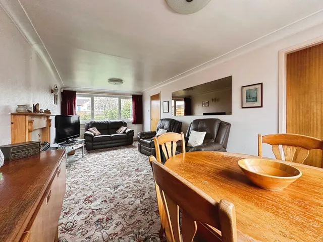 Thirlmere Gardens, Leeds, LS11, photo 3