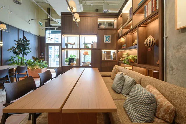 Photo 3 — Flat 33, Dovecote House, London