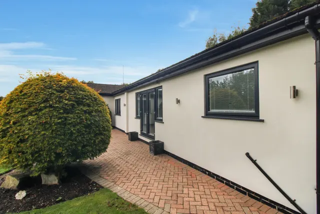 Moor Road, Bestwood Village, photo 1