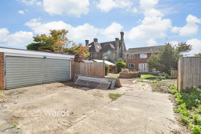 Tonbridge Road, Maidstone, ME16, photo 2