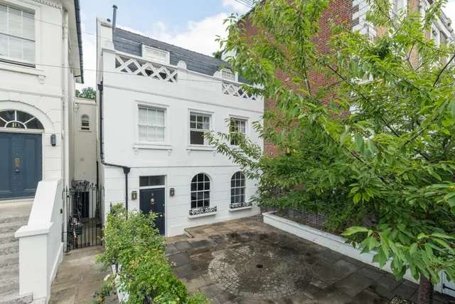 Furlong Road, London, N7, photo 1