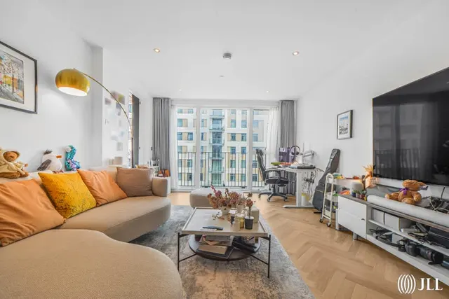 Olympic Park Avenue, London, E20, photo 1
