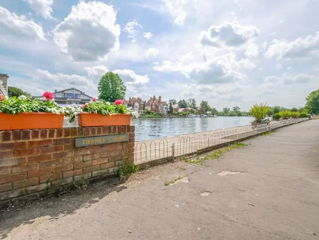 Photo 2 — Riverside, Marlow SL7 2BL