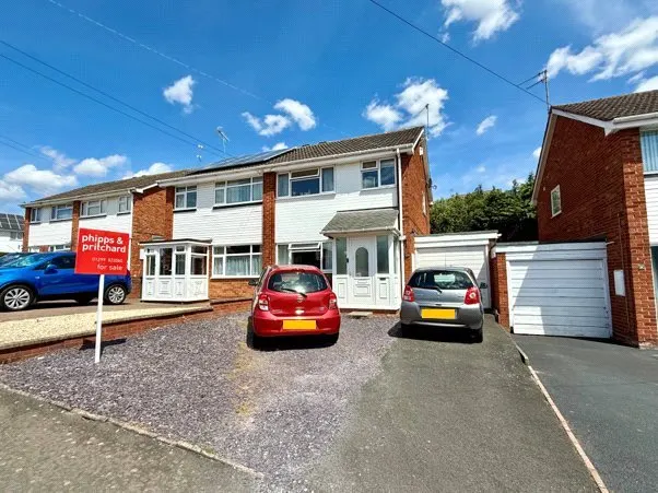 Abberley Avenue, Stourport-on-Severn, Worcestershire, DY13 0LZ, photo 1