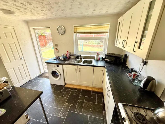 Photo 3 — Abberley Avenue, Stourport-on-Severn, Worcestershire, DY13 0LZ