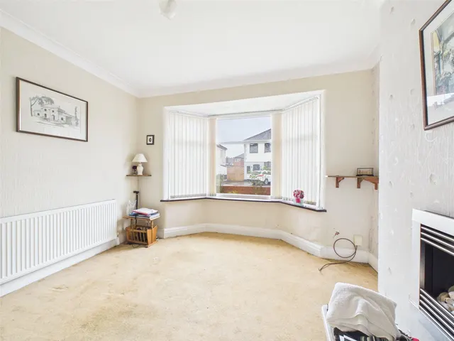 Photo 3 — Hawthorn Drive, Salford, Greater Manchester, M6 8FU
