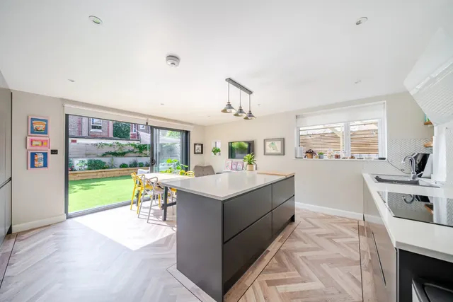 Wyke Avenue, Worthing, BN11, photo 3