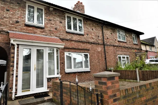 Maiden Lane, L13, photo 1