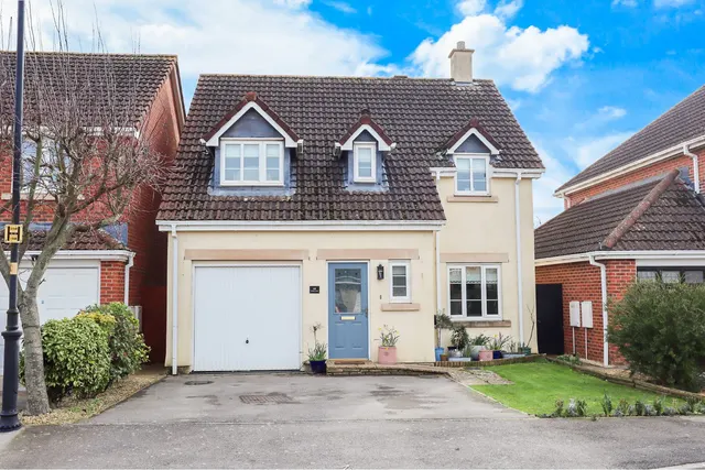 Newbury Avenue, Calne, photo 1