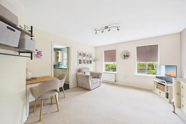 Clay Furlong, Leighton Buzzard, LU7, photo 1