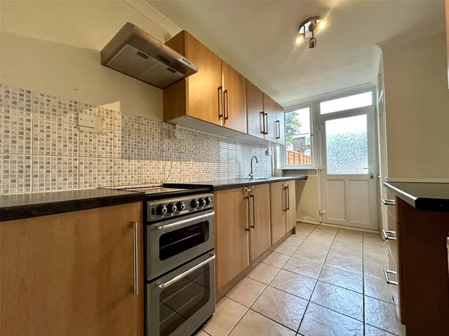 Photo 3 — Chaucer Road, Farnborough, Hampshire, GU14 8SP