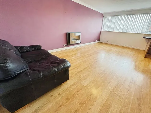 Newcastle Upon Tyne NE12 9RA, NE12, photo 2