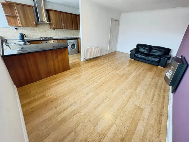 Newcastle Upon Tyne NE12 9RA, NE12, photo 3