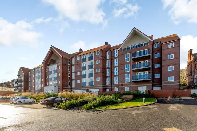 Filey Road, Scarborough, YO11, photo 2