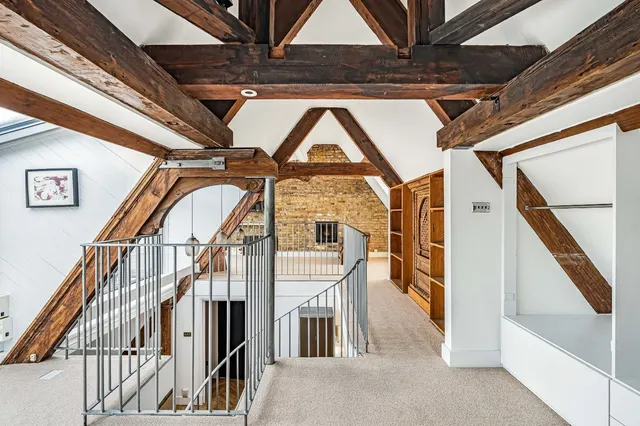 Amies Street, London, SW11, photo 1