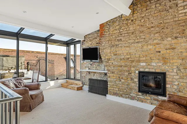 Amies Street, London, SW11, photo 2