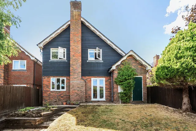 Springfarm Road, Haslemere, GU27, photo 1