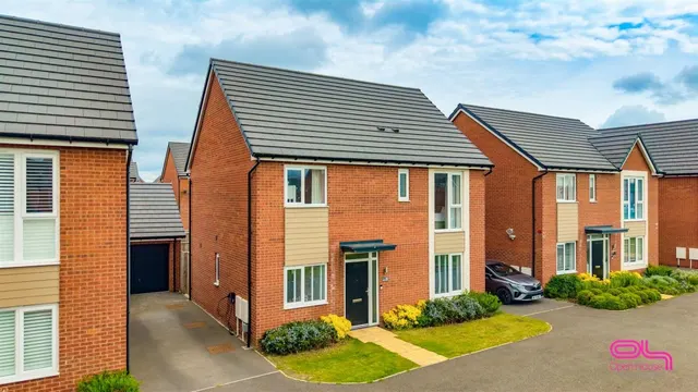 Rowan Drive, Branston, DE14, photo 1