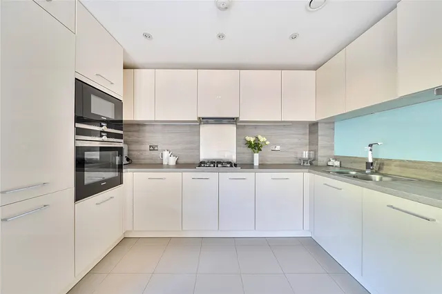 Photo 2 — Mere Road, Dunton Green, Sevenoaks, Kent, TN14 5FX