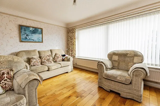 Borras Road, Wrexham, LL12, photo 3