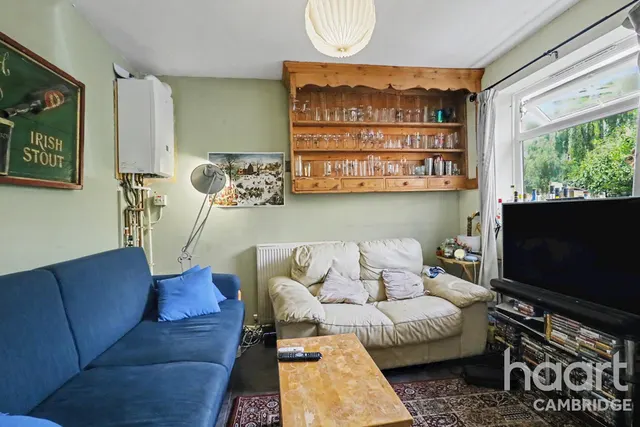 Blossom Street, CB1, photo 1